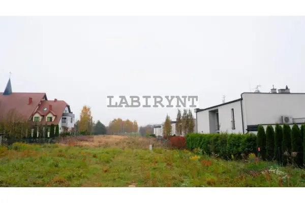 Częstochowa, Parkitka, Parkitka, budowlana, 645m2, wymiary 19x34, media