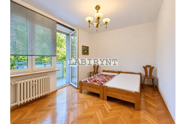 Częstochowa, Tysiąclecie, Aleja Armii Krajowej, M-3 Tysiąclecie, 50m2, przy osiedlu akademickim