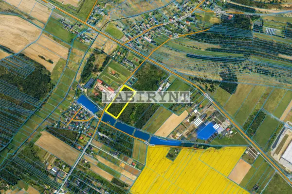 Kłobucki, Kłobuck, Libidza, Stefana Olszyńskiego, Libidza, 1,63ha, przy stawach, w całości budowlana