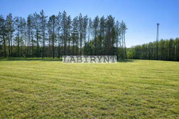 Kłobucki, Kłobuck, Libidza, Stefana Olszyńskiego, Libidza, 1,63ha, przy stawach, w całości budowlana