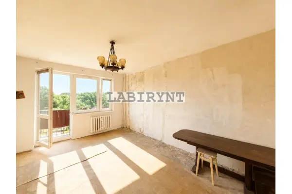 Częstochowa, Wrzosowiak, M-3 45,5m2, dwustronne, oddzielna kuchnia, balkon