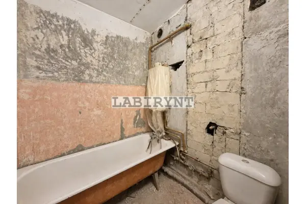 Częstochowa, Wrzosowiak, M-3 45,5m2, dwustronne, oddzielna kuchnia, balkon