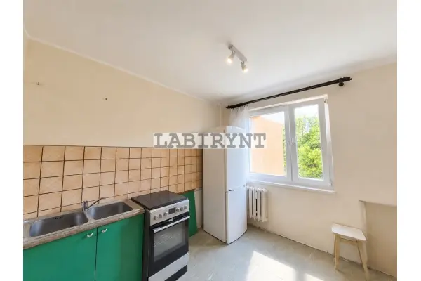 Częstochowa, Wrzosowiak, M-3 45,5m2, dwustronne, oddzielna kuchnia, balkon