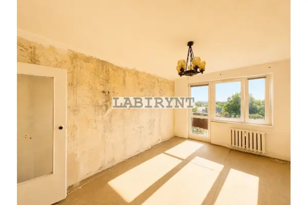 Częstochowa, Wrzosowiak, M-3 45,5m2, dwustronne, oddzielna kuchnia, balkon