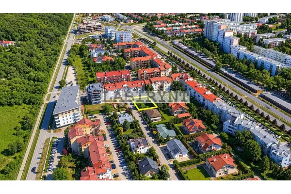 Częstochowa, Parkitka, Parkitka, budowlana, 451m2, wymiary 26m x 17,5m