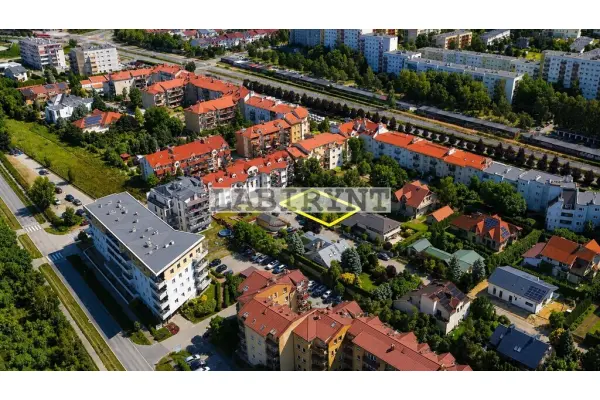Częstochowa, Parkitka, Parkitka, budowlana, 451m2, wymiary 26m x 17,5m