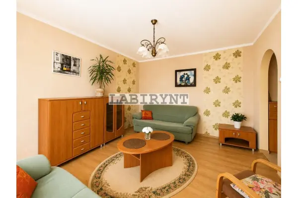 Częstochowa, Trzech Wieszczów, M-2 / M-3, 36m2, ul. Zana, duża kuchnia, winda