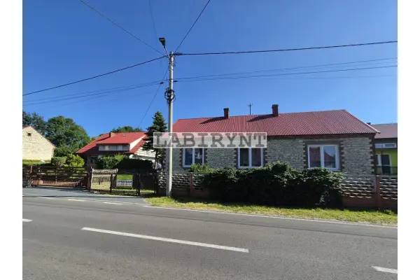 Częstochowski, Mstów, Krasice, Mstów, nowy dach, wszystkie media, działka 1397m2