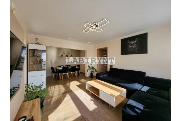 Częstochowa, Tysiąclecie, M-4 63m2, po remoncie, schowek, winda, balkon