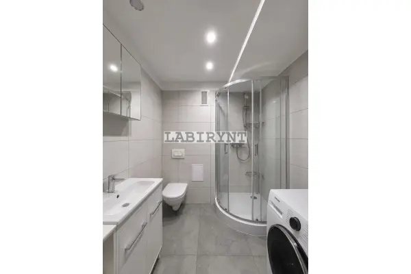 Częstochowa, Tysiąclecie, Tysiąclecie, M-3, 52m2, po remoncie, winda, balkon