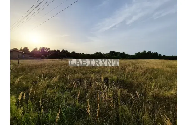 Częstochowski, Blachownia, Cisie, Nowiny, Cisie, ul. Nowiny, 5614m2, budowlana, szer. 30m