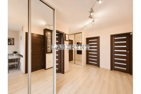 Częstochowa, Wrzosowiak, M-5, 74m2, po remoncie, duża loggia, super widok