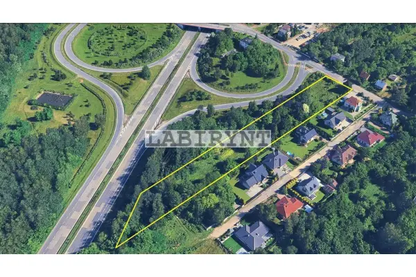 Częstochowa, Północ, 7123m2, szer. 30m, Warunki Zabudowy na 16 budynków mieszkalnych