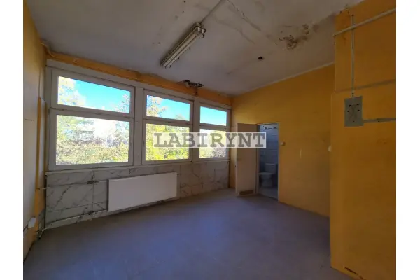 Częstochowa, Tysiąclecie, Obrońców Westerplatte, Lokal handel/usługi/biura, 63m2, Obr. Westerplatte