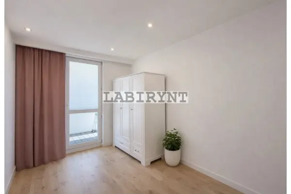 Częstochowa, Śródmieście, Atrakcyjne M-3 Sobieskiego, 2. piętro, duża loggia