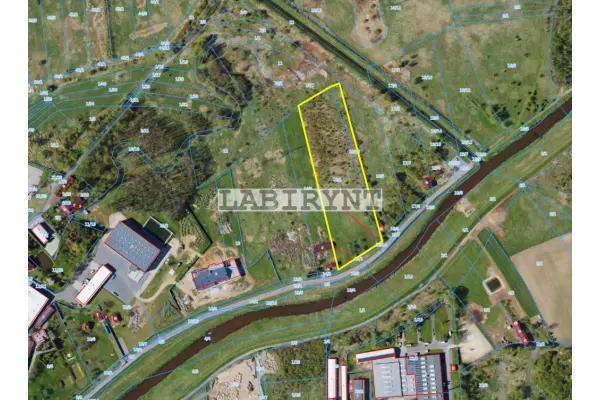 Częstochowa, Działka 1,6 ha, ul. Drogowców, wymiary 65x230